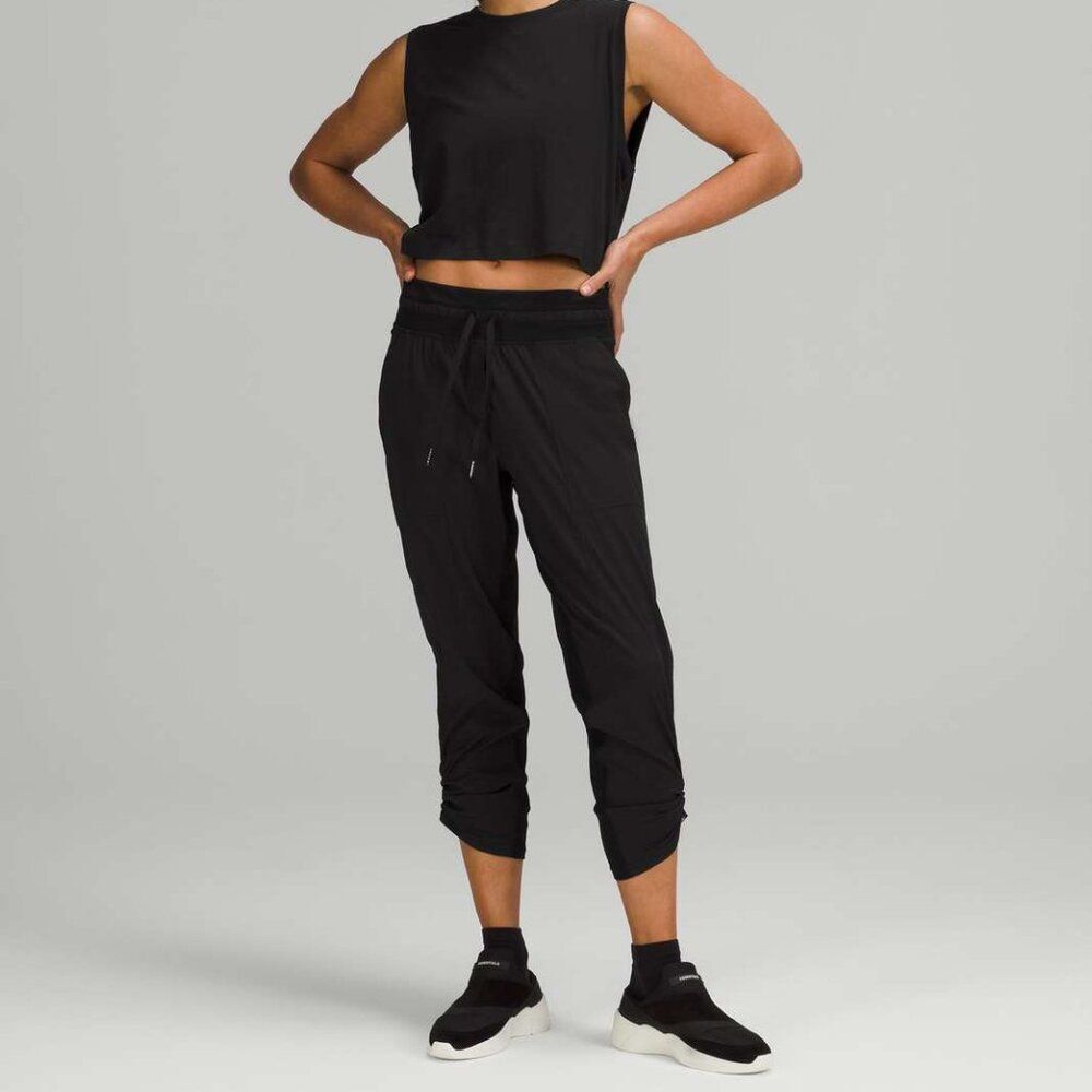 Lululemon Dance Studio Mid-Rise Crop Pants Unlined Workout Lounge Womens 10 R